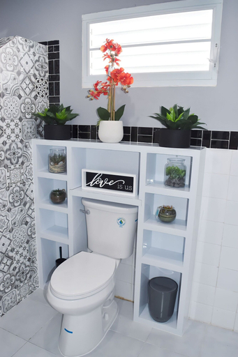 Bathroom 4, CALIZO VIP GUEST HOUSE