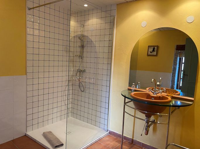 Bathroom 5, La Vieille Demeure, Pyrénées-Orientales