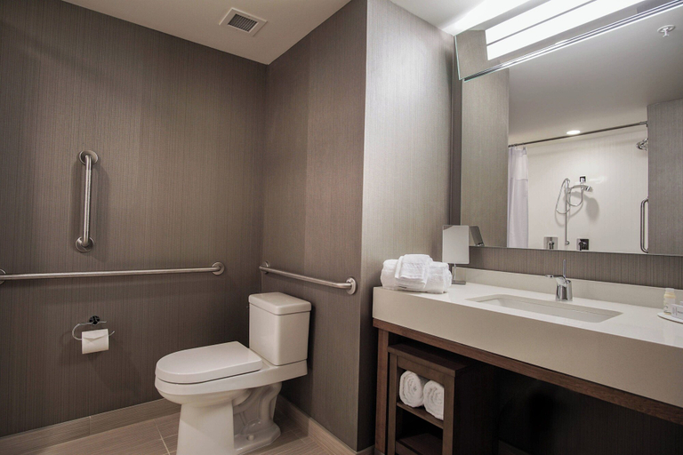 Bathroom 5, Courtyard by Marriott Lenox Berkshires, Berkshire