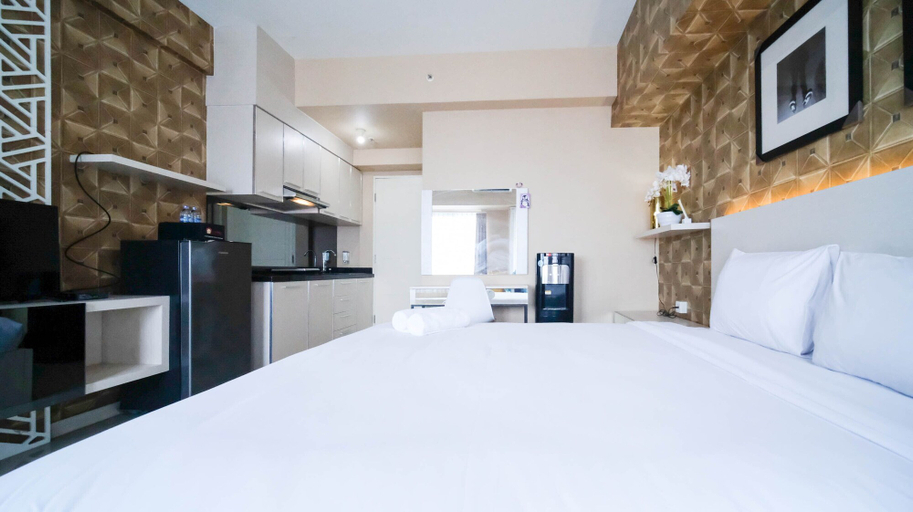 Room 3, Modern And Cozy Stay Studio Apartment At Tanglin Supermall Mansion, Surabaya