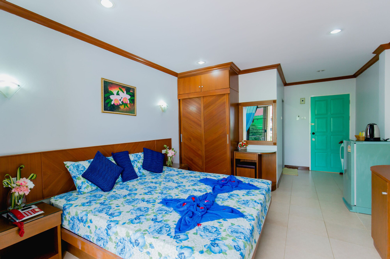 Bedroom 16