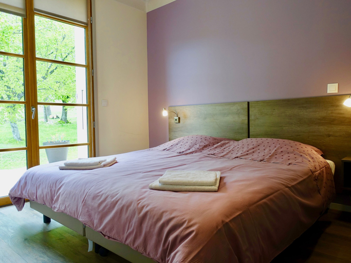 Bedroom 4, Résidence Château Ferrassières, Drôme