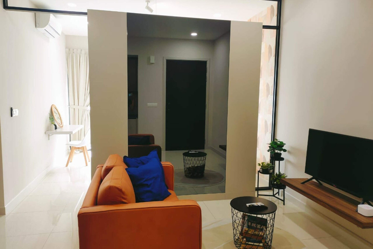 Others 4, Datum Jelatek by Plush, Ampang