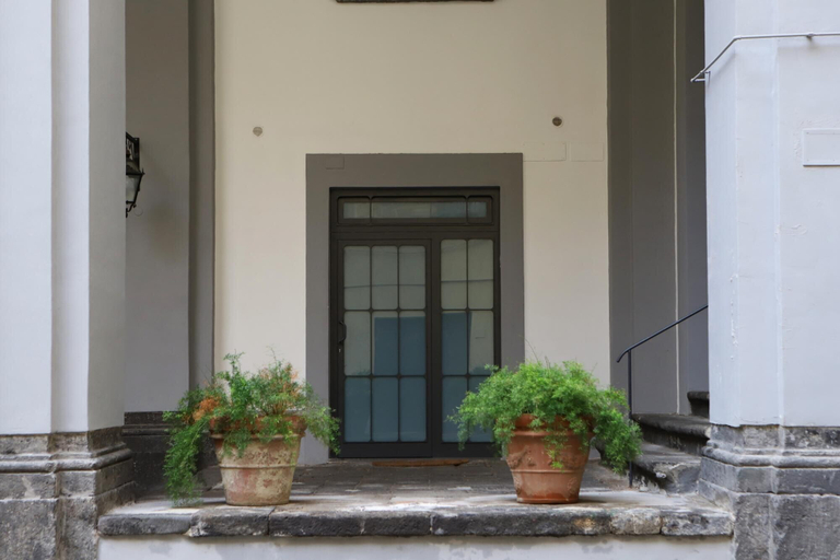 Room 5, Il Loggiato - Appartamento Sole by Wonderful Italy, Napoli