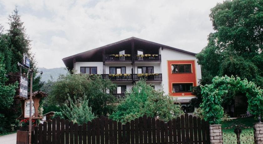Exterior & Views 1, Pension Leprich, Gmunden