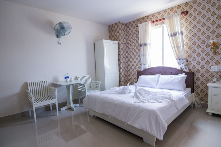 Bedroom 4, Royal Hotel, Tuy Hoa