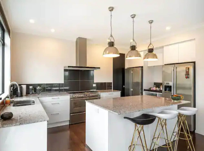 Others 5, North Shore Mansion With 20M Pool, Waitakere