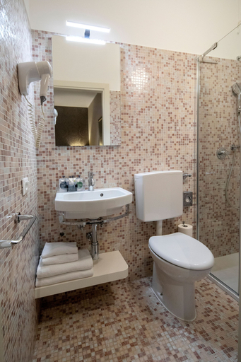 Bathroom 5, Alle Guglie Boutique Hotel, Venezia