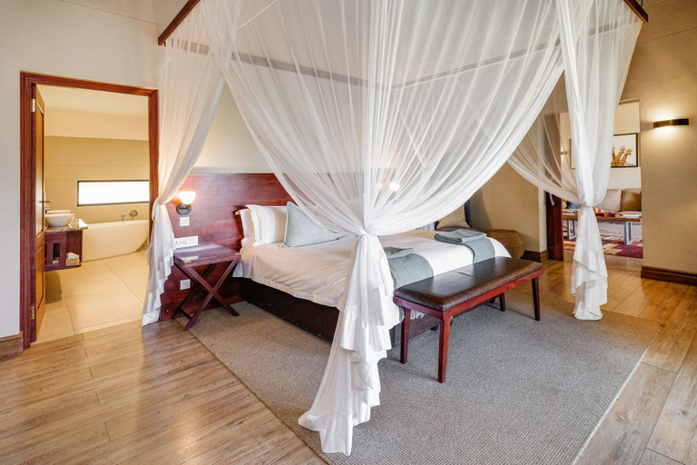 Bedroom 4, Ilala Lodge Hotel, Hwange