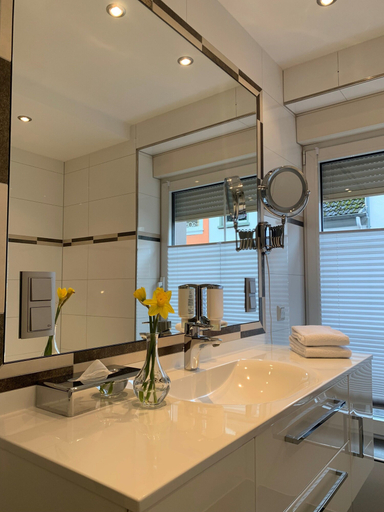 Bathroom 4, UNO Hotel Posthof Saarlouis by ANS, Saarlouis