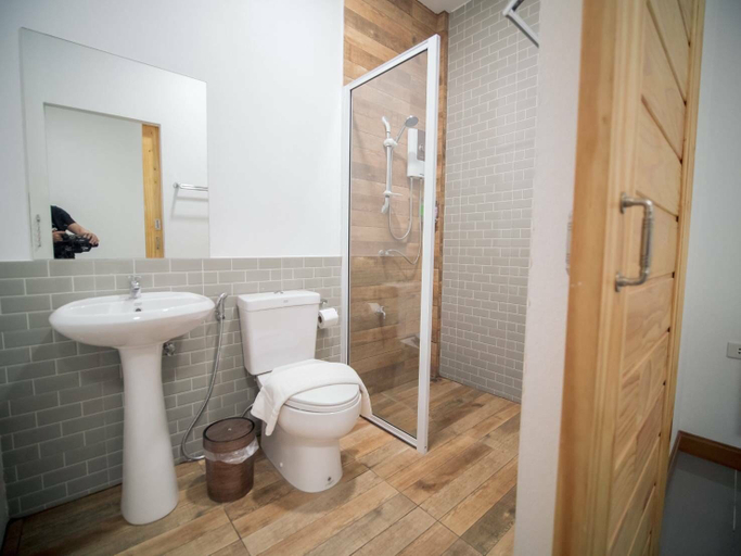 Bathroom 4, CoZy House Chiangrai, Muang Chiang Rai