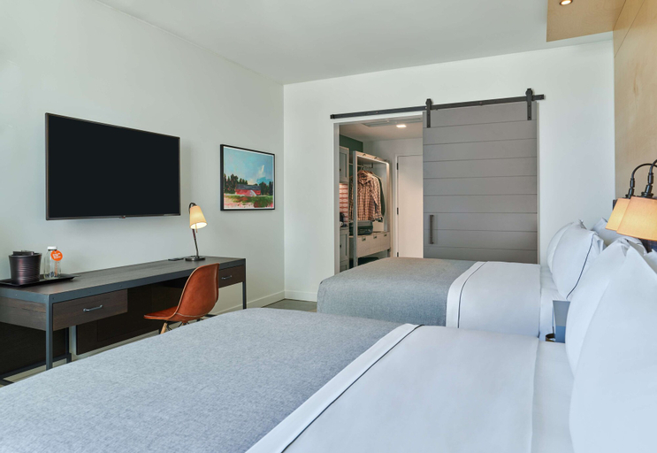 Bedroom 2, Canopy by Hilton Portland Pearl District, Multnomah
