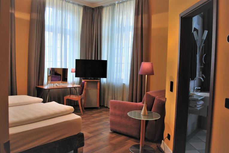 Bedroom 2, Classic Hotel Harmonie, Köln