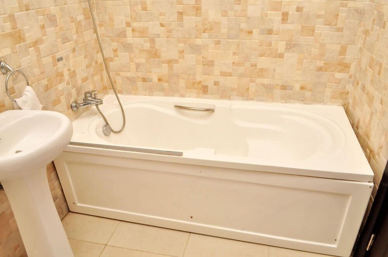 Bathroom 5, Qeesh Quintessential Apartments, Jos North