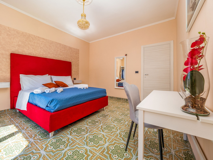 Room 3, La rosa home, Napoli