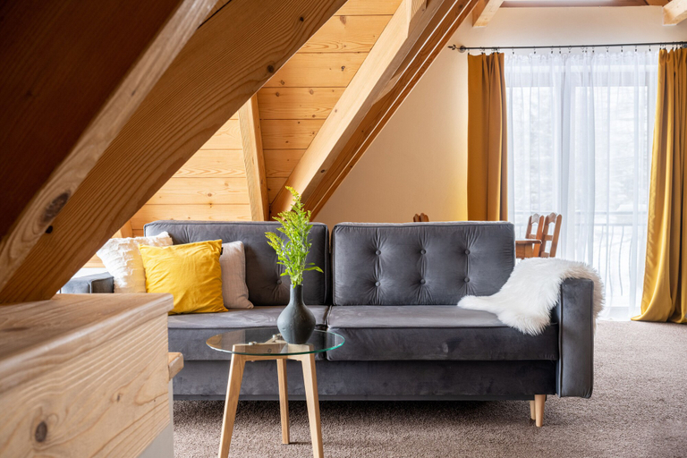 Others 5, Villa Tatrica, Tatra
