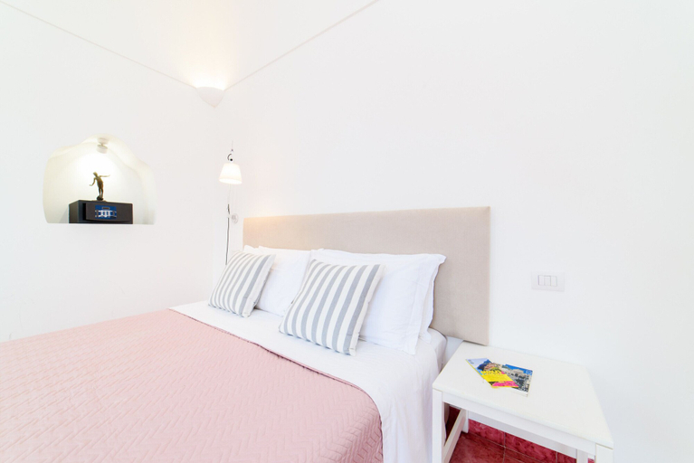 Bedroom 3, Estate4home - Villa Field, Salerno