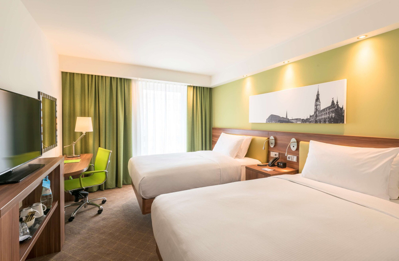 Bedroom 5, Hampton by Hilton Munich City West, München