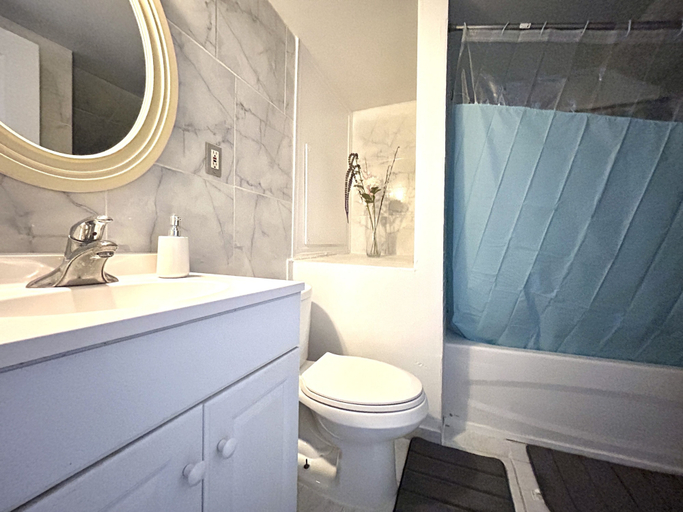 Bathroom 3, Housing Albert, Essex