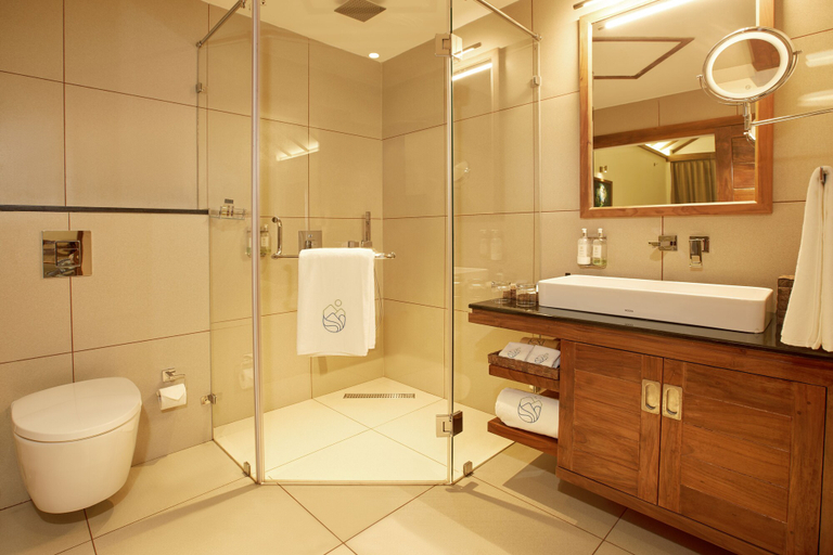 Bathroom 5, MOUNTAIN SHADOWS RESORT WAYANAD, Wayanad