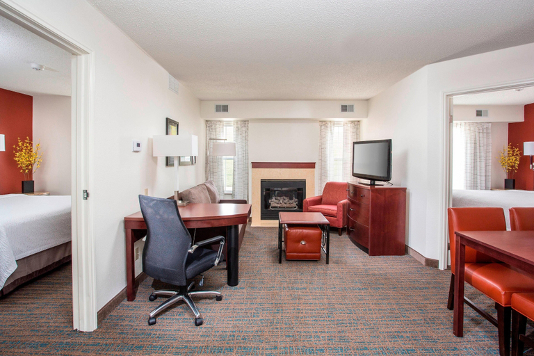 Bedroom 3, Residence Inn by Marriott Topeka, Shawnee