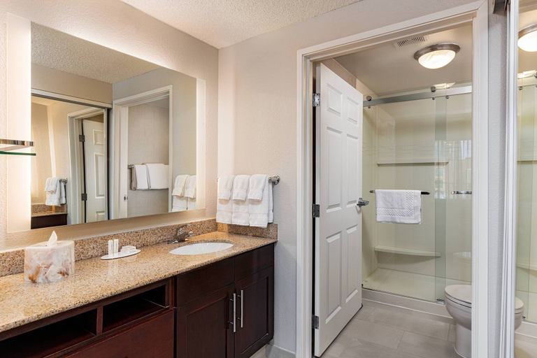 Bathroom 5, Residence Inn by Marriott Louisville Downtown, Jefferson