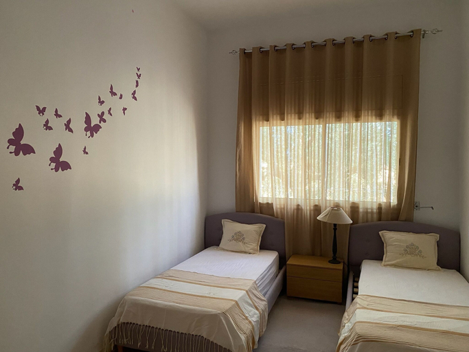 Bedroom 2, Cheerful 2-bedroom Villa With Pool, Nasrallah