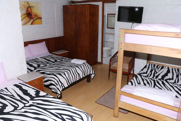 Bedroom 3, Hostal La Catolica, Quito