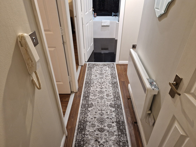Others 4, Washingtons Emerald 2 Bed Exec Apt, Sunderland