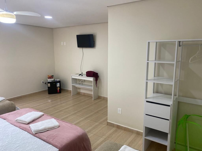 Bedroom 2, Pousada Saint james, Águas de Lindóia