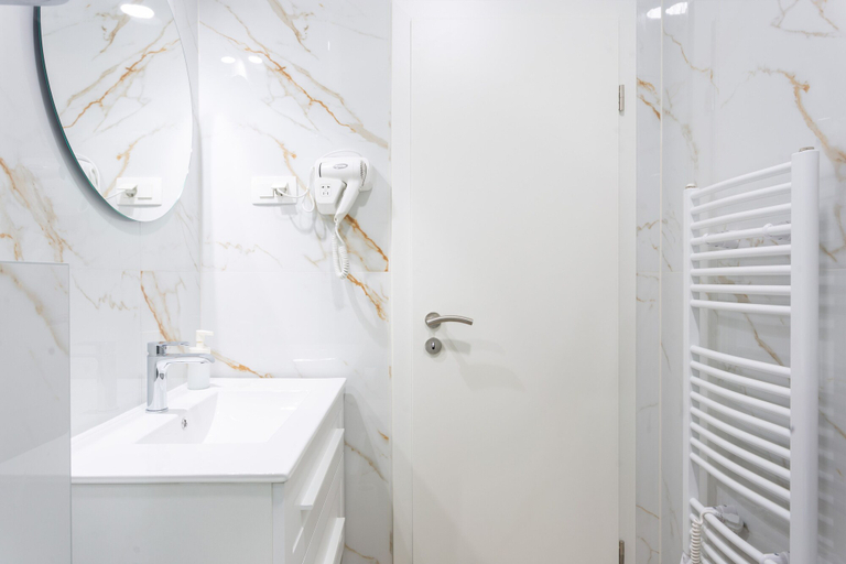 Bathroom 4, Luxury Rooms Fetivi, Split