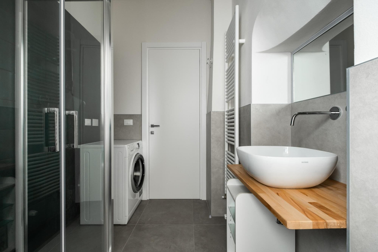 Room 2, San Felice Apartment II by Wonderful Italy, Bologna