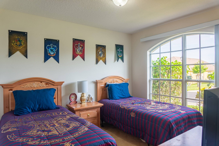 Bedroom 5, 610 West Stonebridge, Polk