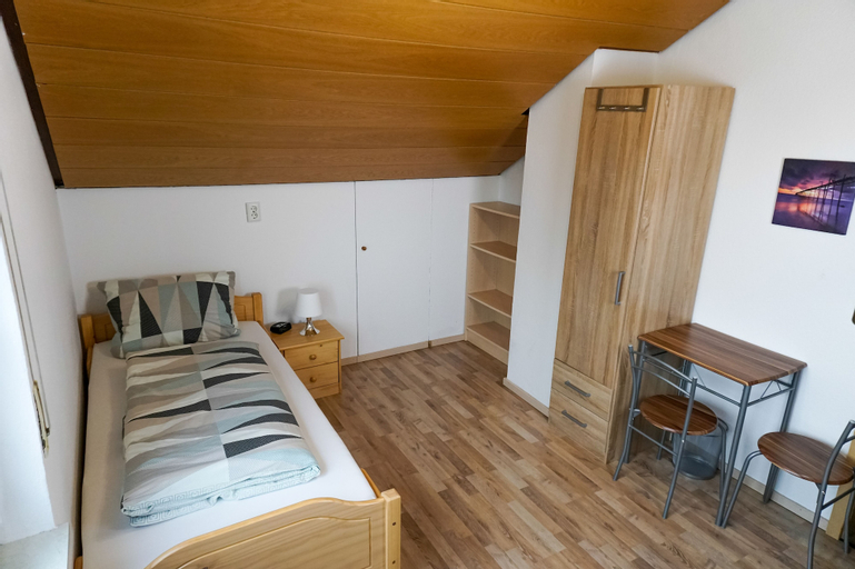 Bedroom 3, Monteurzimmer Hochsal, Waldshut