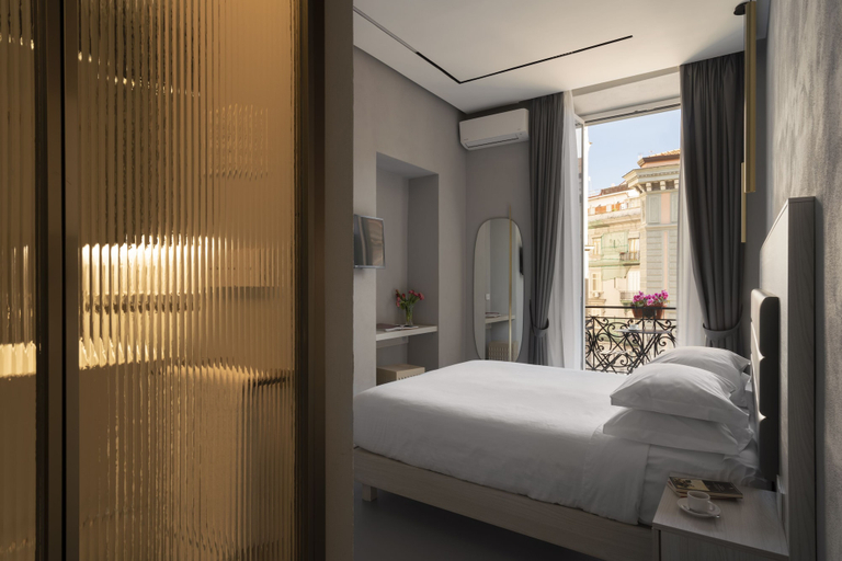 Bedroom 5, The Grey, Napoli