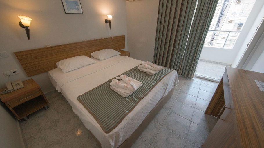Bedroom 3, Mert Seaside Hotel, Marmaris