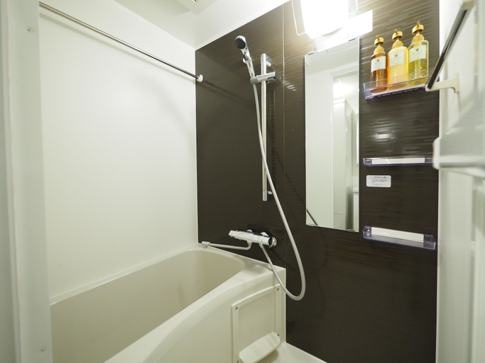 Bathroom 4, Luana Shibuya, Shibuya
