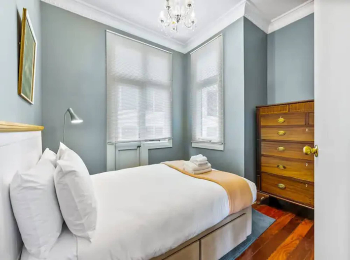 Bedroom 3, Fabulous Style On Queen Street!, Waitakere