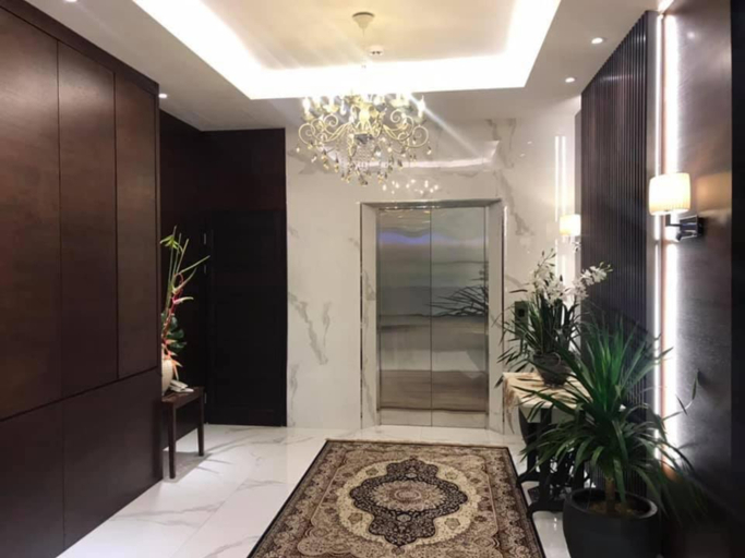 Others 3, Serapi Hotel, Kuching