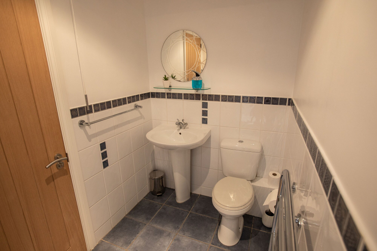 Bathroom 4, Newclose Farm, Isle of Wight