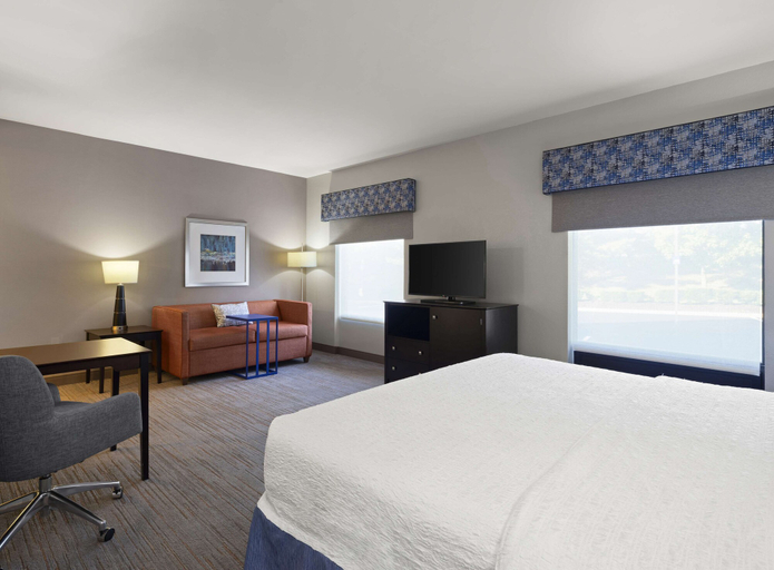 Bedroom 4, Hampton Inn & Suites Arundel Mills/Baltimore, Anne Arundel