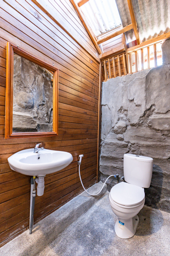 Bathroom 17