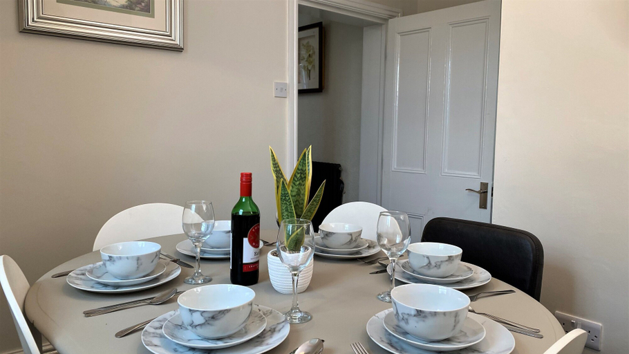 Others 4, Abbey Foregate, Shropshire