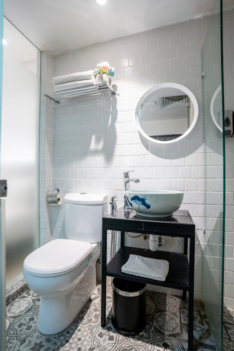 Bathroom 3