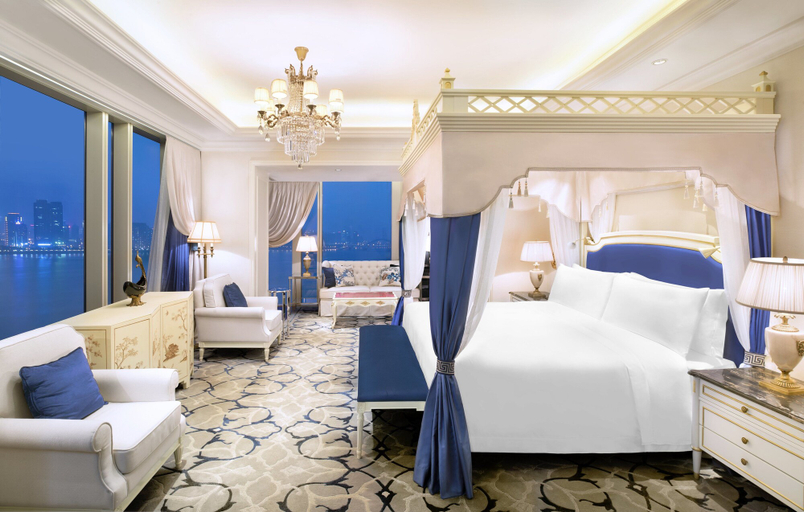 Bedroom 3, The Azure Qiantang, a Luxury Collection Hotel, Hangzhou, Hangzhou
