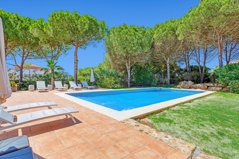 Sport & Beauty 4, Sotogrande White House Villa, Cádiz
