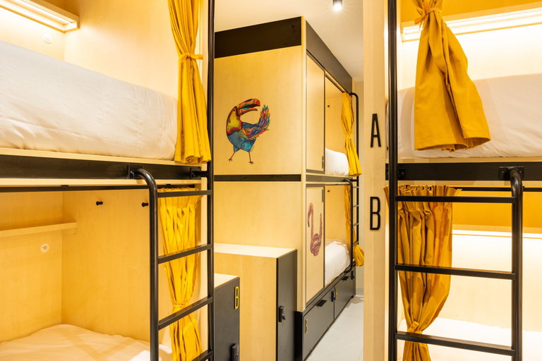 Bedroom 4, Petit Hostel Palacio Real, Madrid