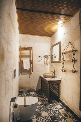 Bathroom 5, Tale Cave INN, Ürgüp
