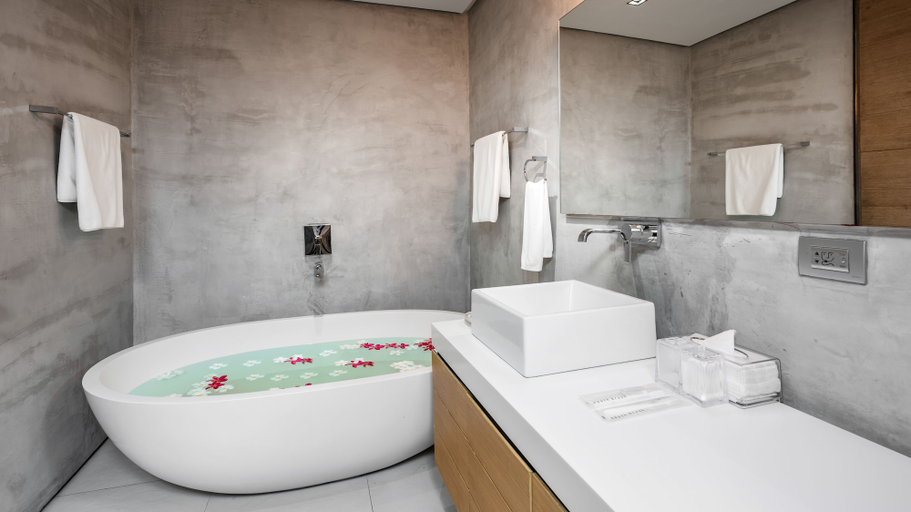 Others 2, Villa Saengootsa, Phuket Island