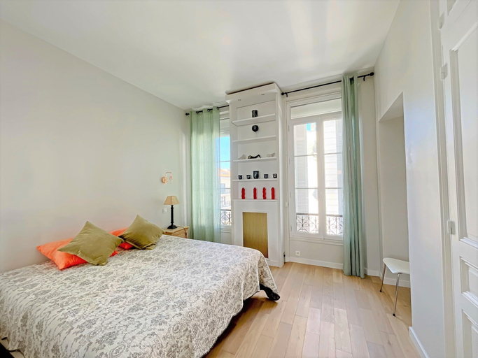 Bedroom 4, Modern Apartment 20 m from the Sea, Alpes-Maritimes